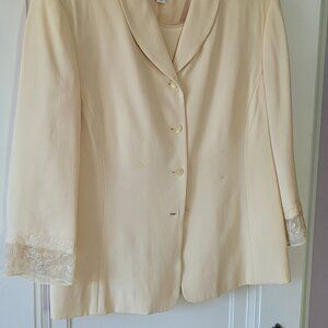 BRAND NEW Buttery Crepe 3-Piece Dress